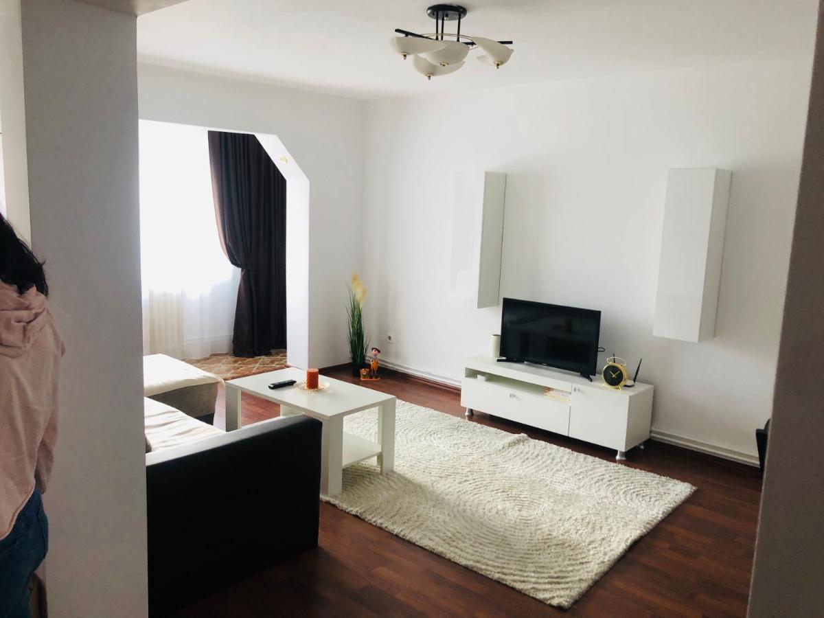 Ana-Maria Home Râmnicu Vâlcea Екстериор снимка